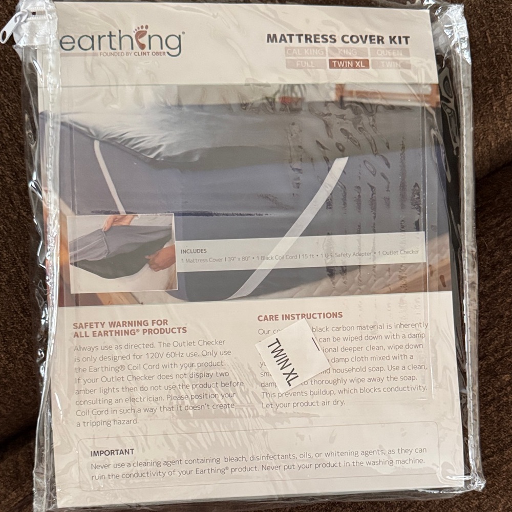 Earth Mattress Cover Kit - Gray and White